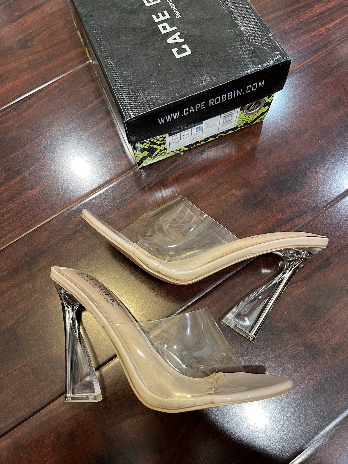 Cape Robbin Vikki nude clear vinyl heels mules 8.5