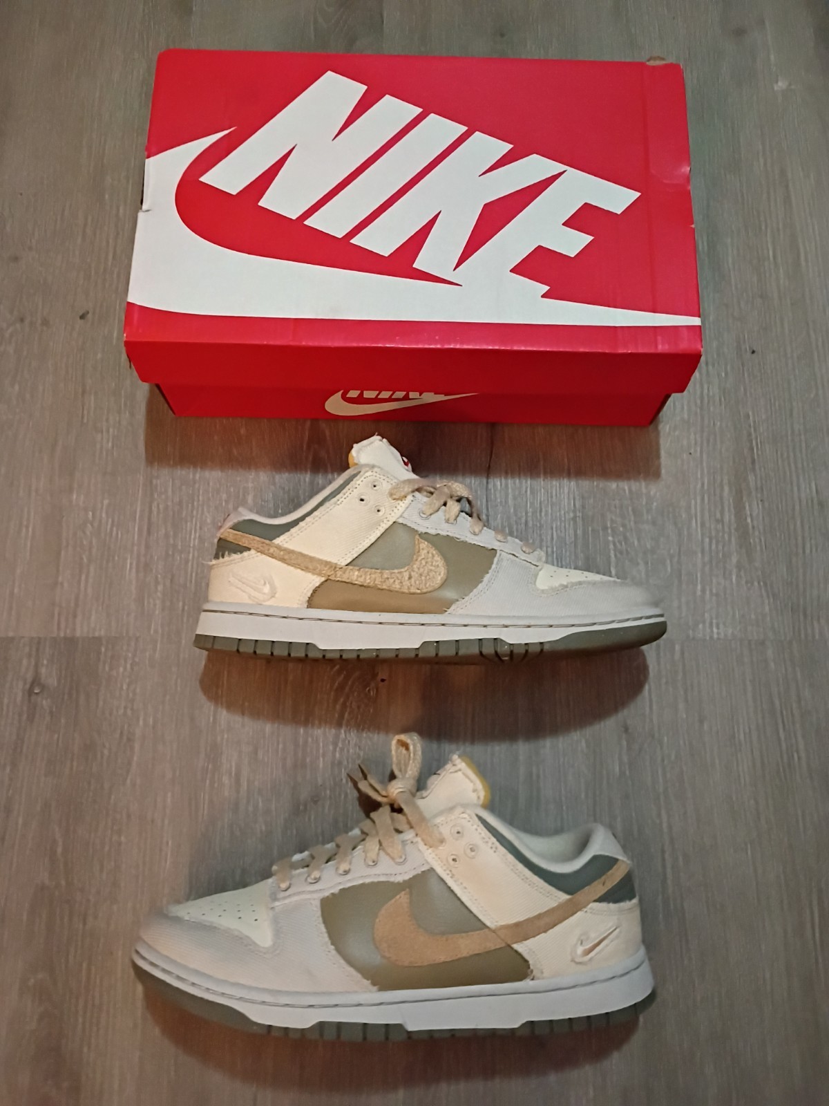 Size 9 – Nike Dunk Low Light Bone Dark Stucco W