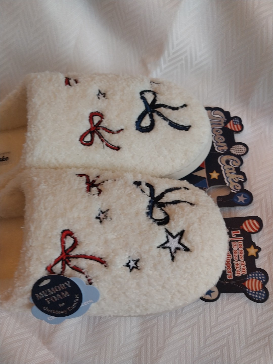 Patriotic USA Slippers Stars Ribbons Red White Blue Moon Cake Women’s 9-10 L NEW