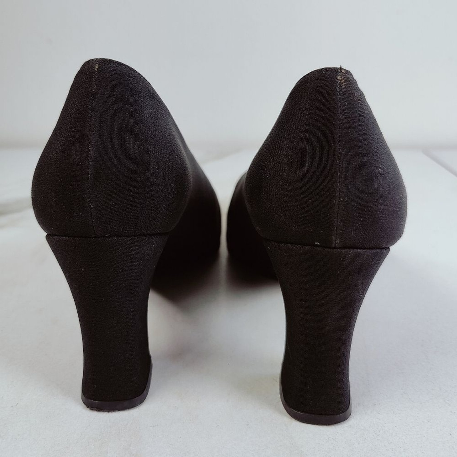 VTG Stuart Weitzman Black Fabric Covered Round Toe Pumps, Sz 10