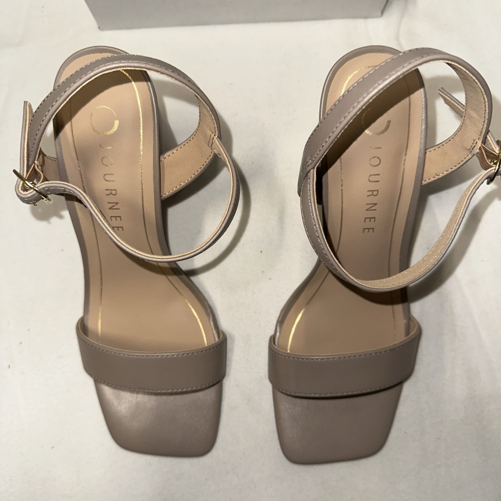 Journee Collection Women’s Tivona Square Toe Sandals Taupe Shoe Size 7M
