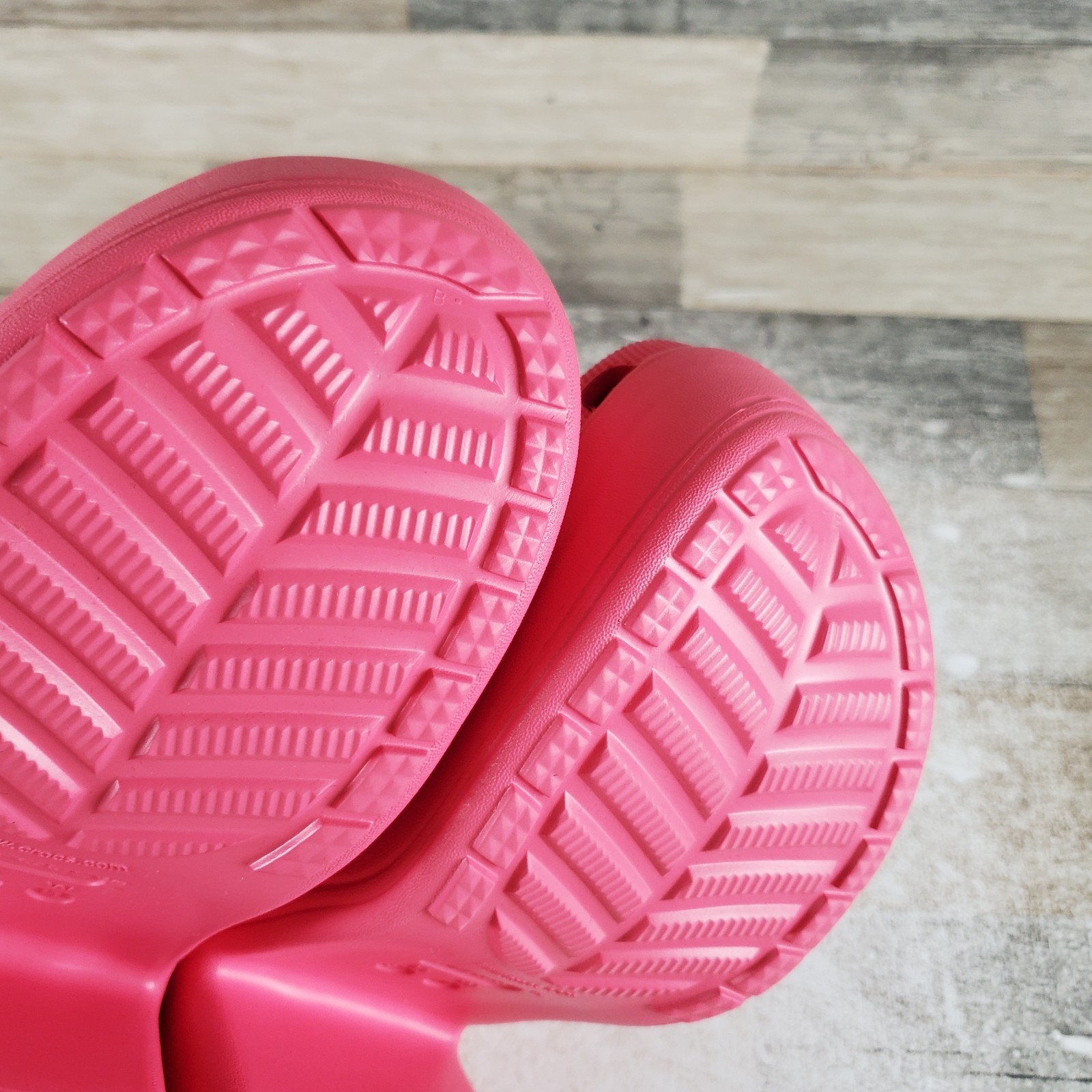 Crocs Siren Clogs Sz 11 Hyper Pink Rubber Platform Slip On Block Heel