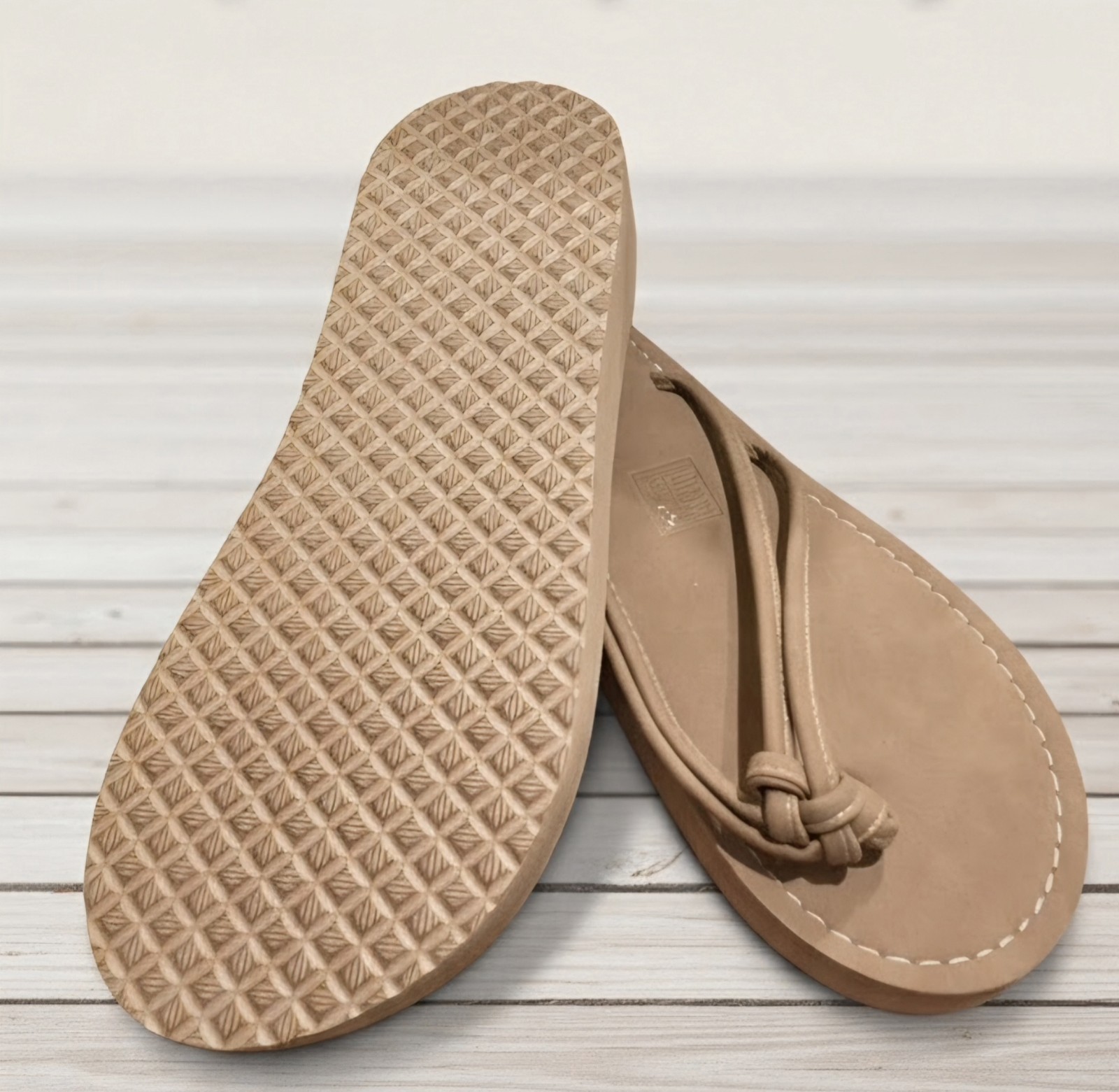 New Flip Flops, Size 8 Carmel Brown, Comfotable