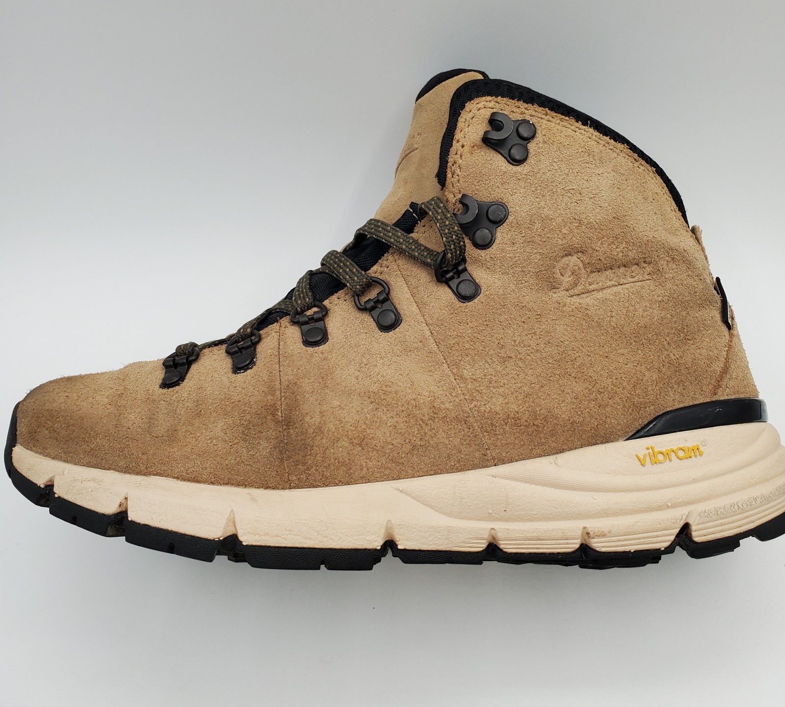 Danner Hiking Boot Womens 9.5 Brown Suede Mountain 600 Antique Bronze 4.5″ Shaft