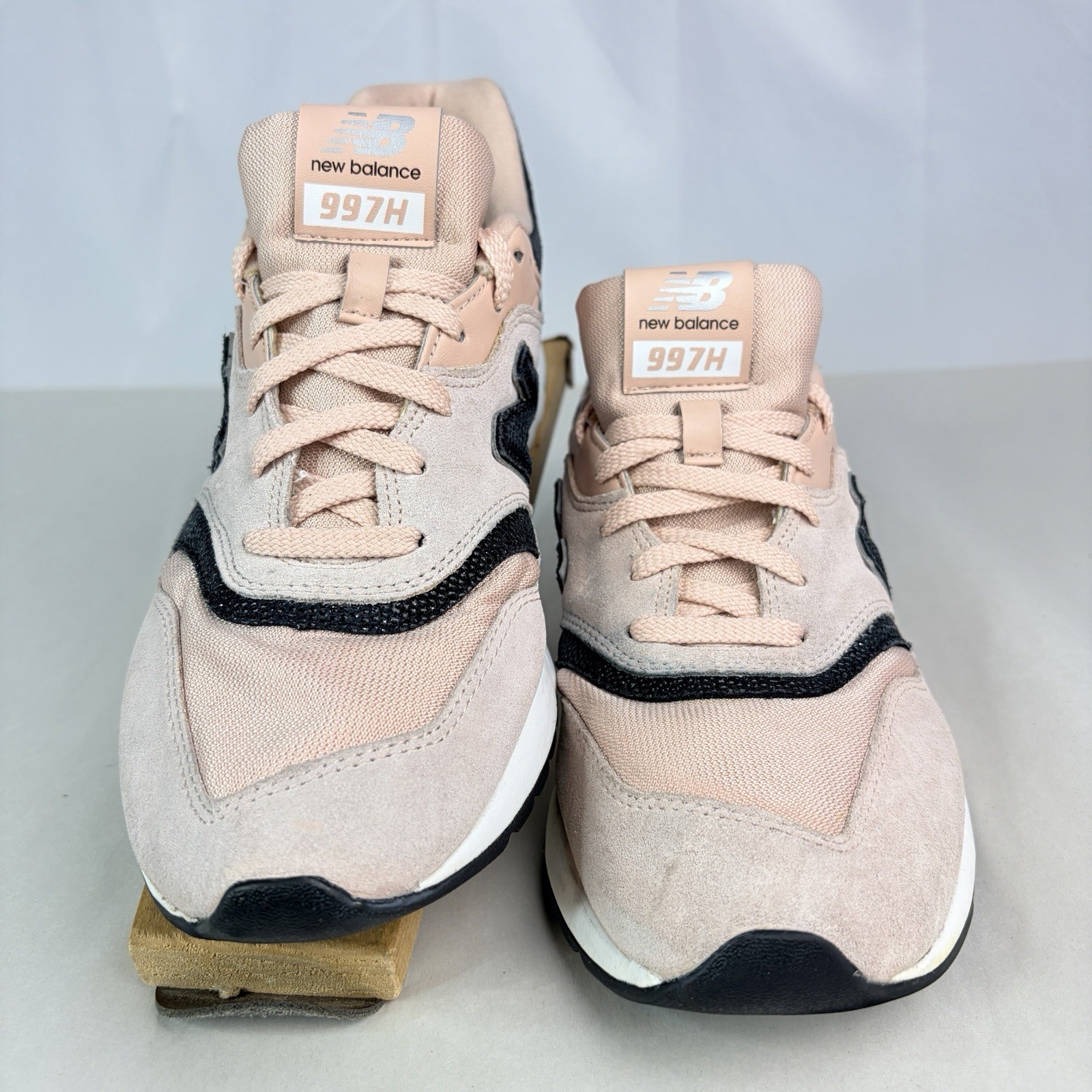 New Balance 997 CW997HDM Pink Black Running Shoes Women’s 11/ Men’s 9.5