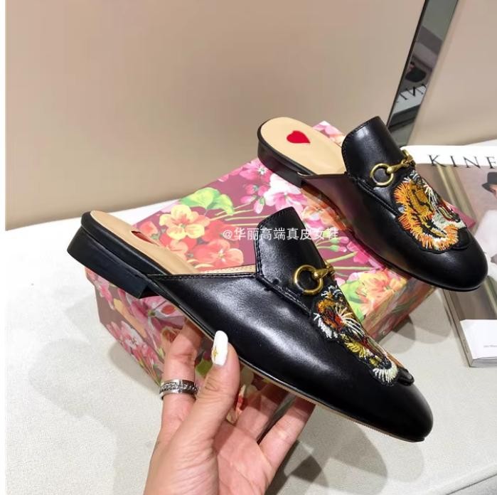 Women Leather Slippers Embrodiery Mules Princetown Horsebit Mules Shoes 35-42