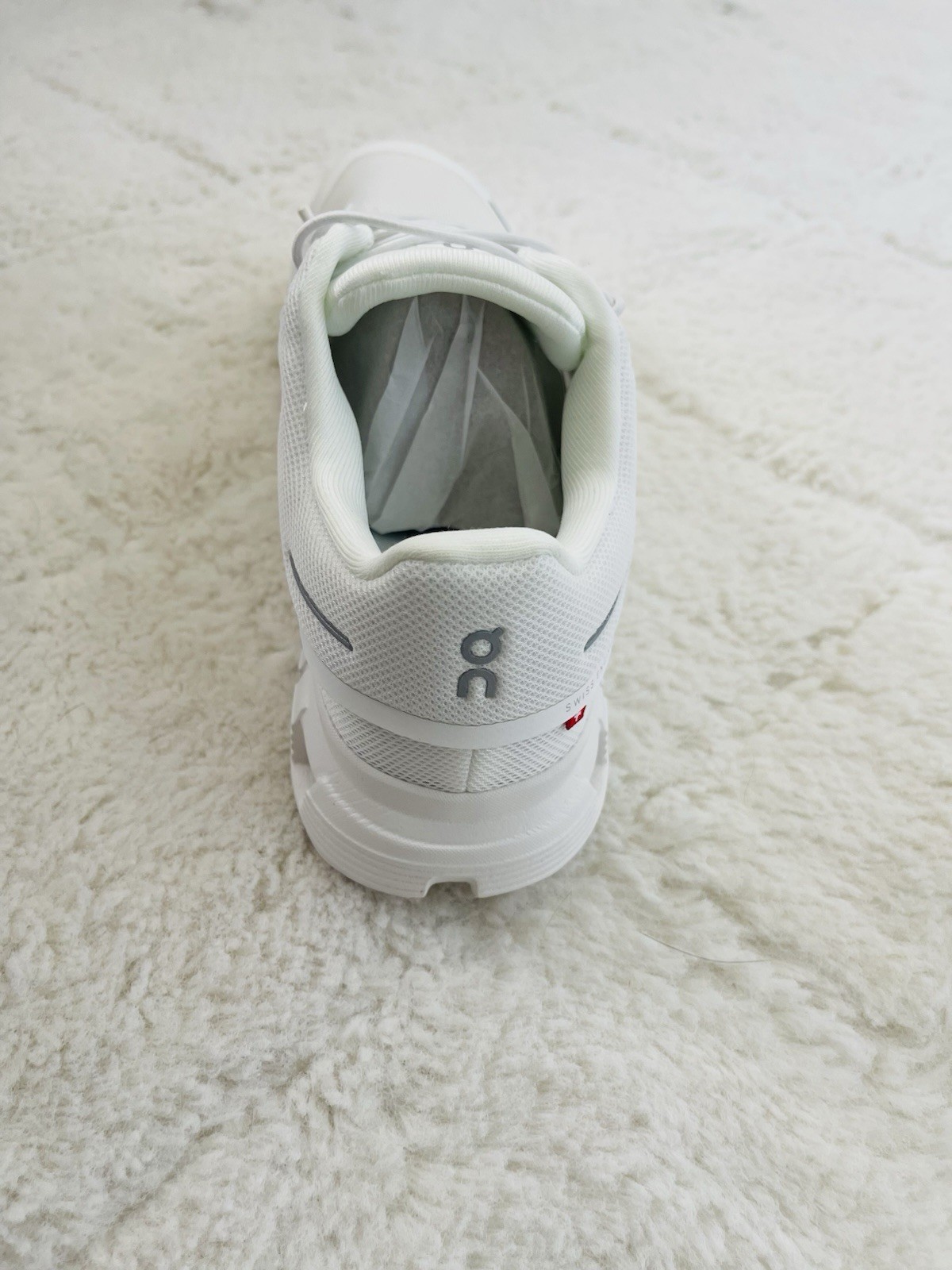 Women’s Cloud 6 Stylish athletic , Women’s Running casual Shoes 👞 SIZE 5