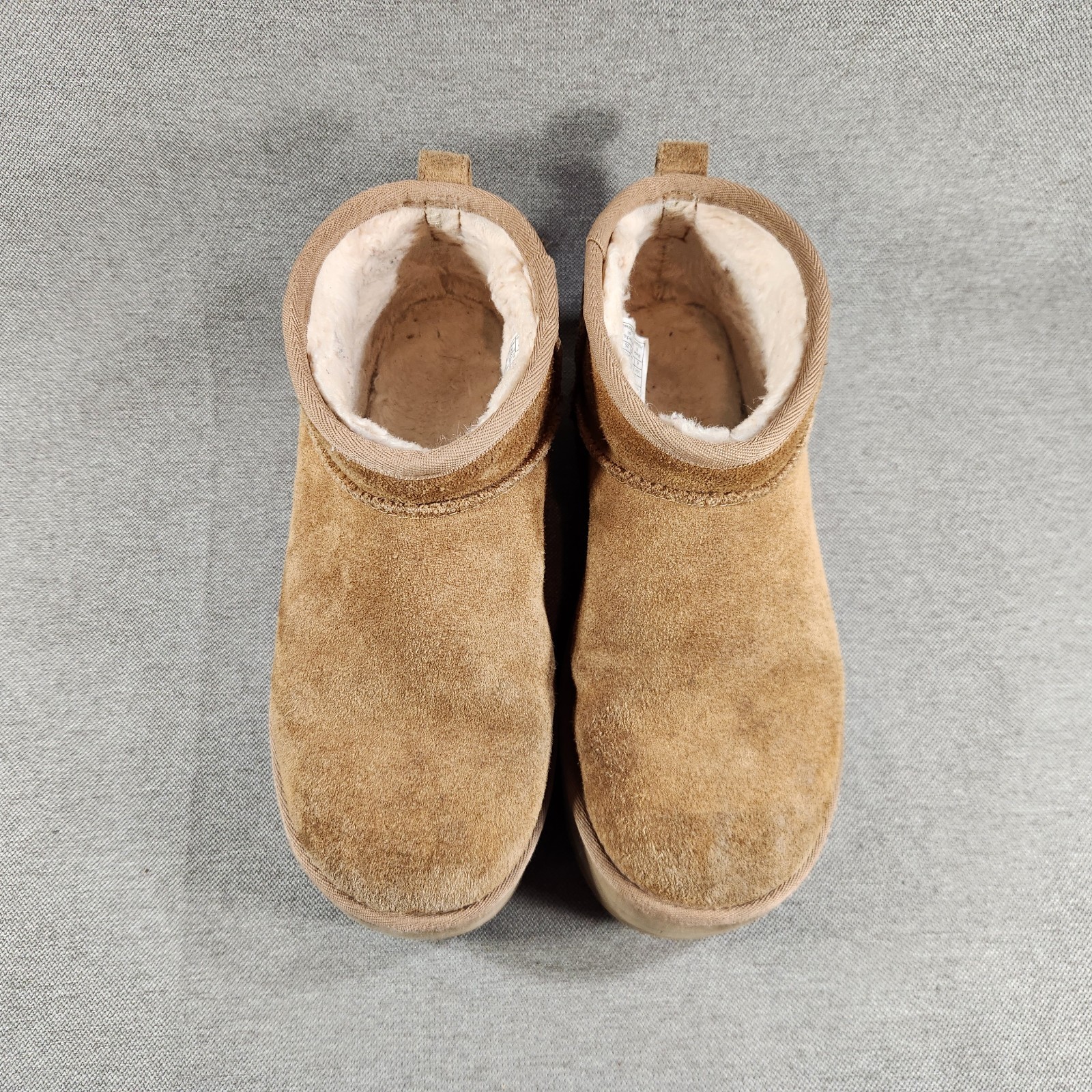 UGG Classic Ultra Mini Platform Womens Size 8 Chestnut Brown Suede Boots 1135092