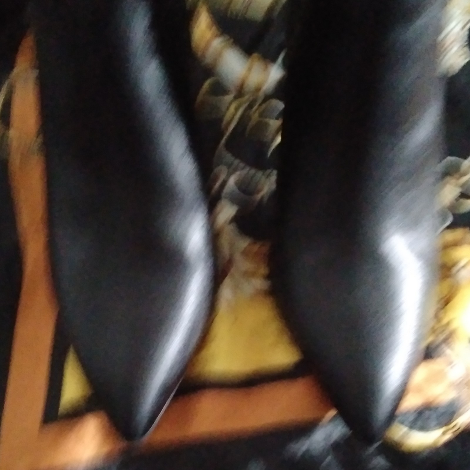Boohoo Black Pointed Toe Slip-On Stretch Knit Ankle Bootie Block Heel