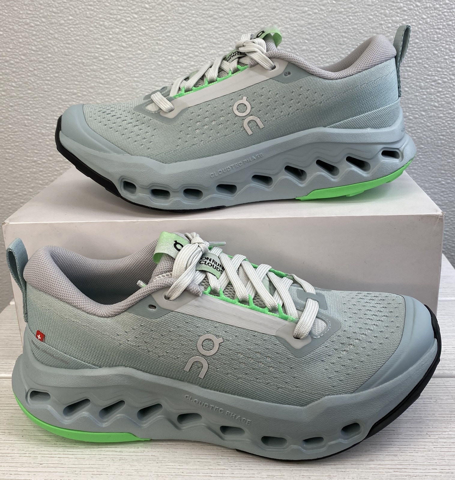 On Cloudsurfer Trail 2 Women’s 6.5 Chalk/Gardenia Max Cushioned Running Sneakers