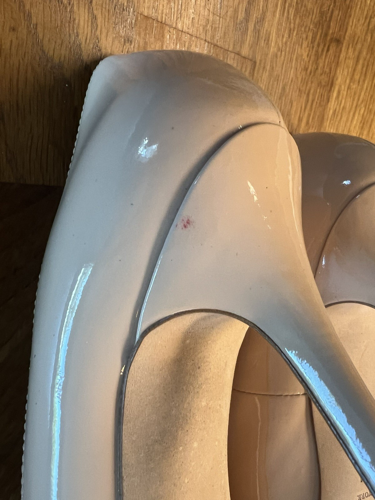 Kate Spade Evelyn Patent Leather Pale Pink/Nude Flower Heel Sz 9.5