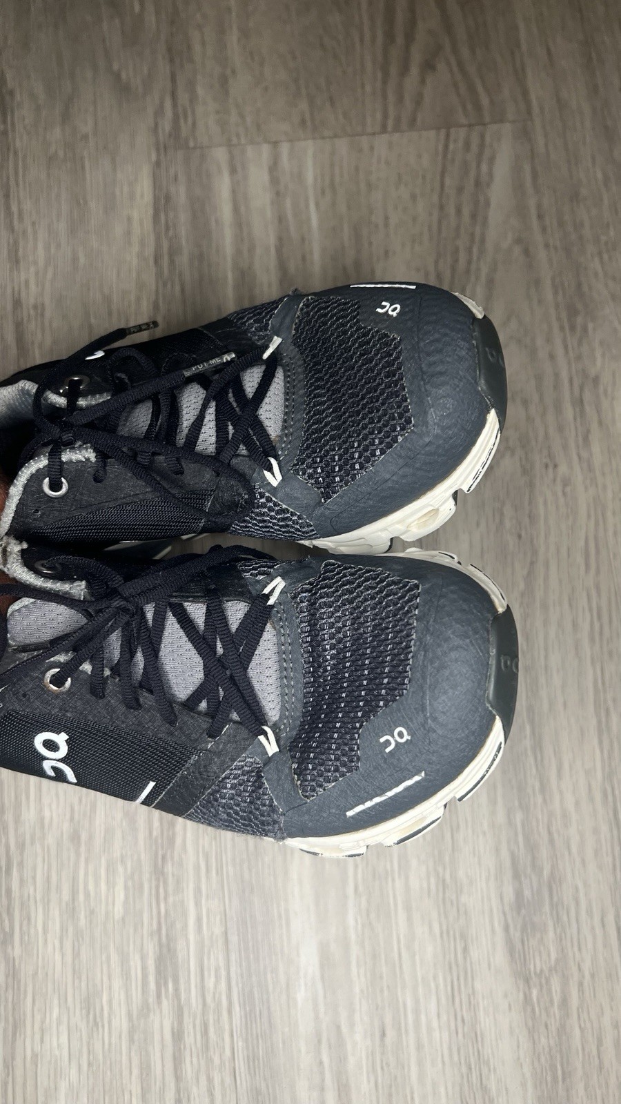 On Cloud Womens Cloudflyer Running Shoes Sz 6.5 Athletic Training Comfort *FLAWS