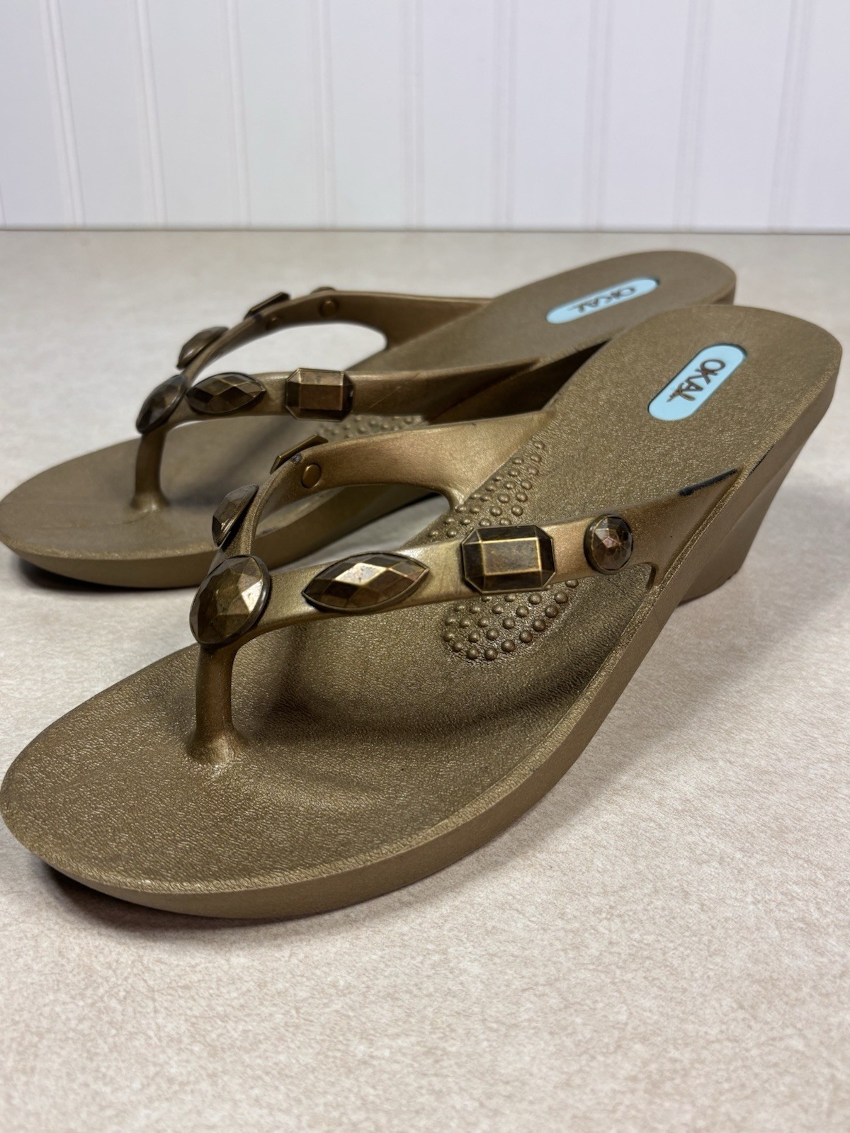 Oka B Alexa Jeweled Wedge Sandal Bronze Metallic Heel Flip Flop Womens S 25036