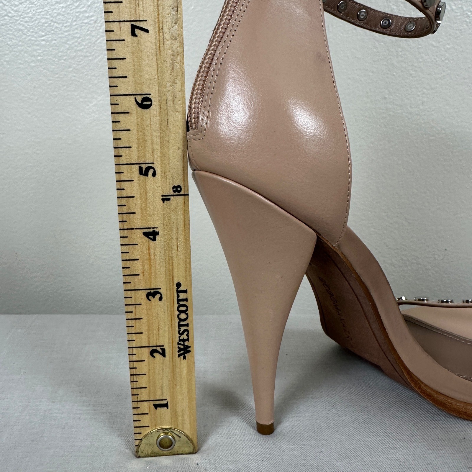 BCBGMAXAZRIA Women’s 9 Marie Studded Ankle Strap Sandals Beige Party Chic