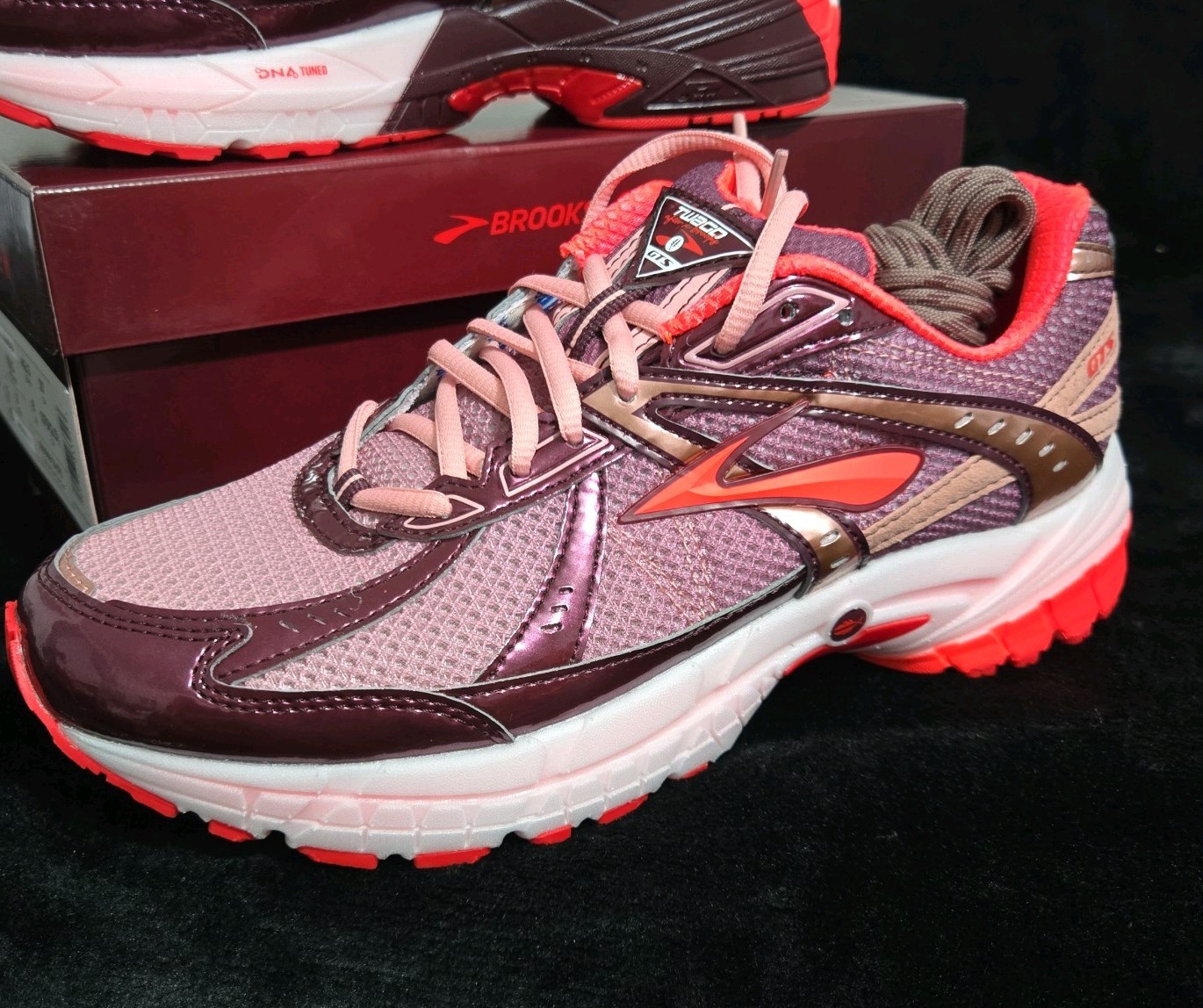 BROOKS EXCLUSIVE!. AFEW ADRENALINE GTS 10 TWAGD COLLAB SHOE DNA LOFT
