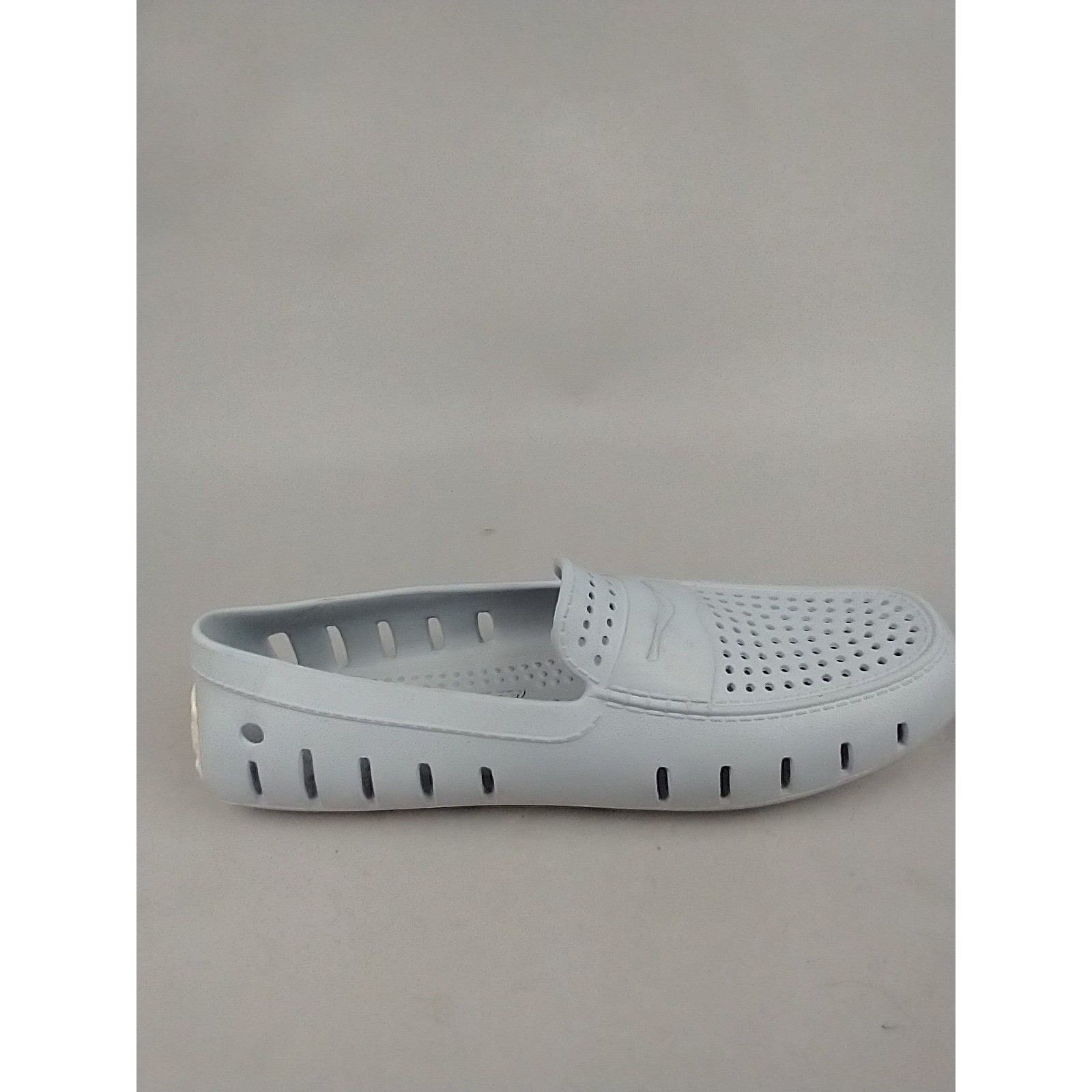 Floafers Country Club Driver Women 10 Light Grey Waterproof EVA Foam Loafers