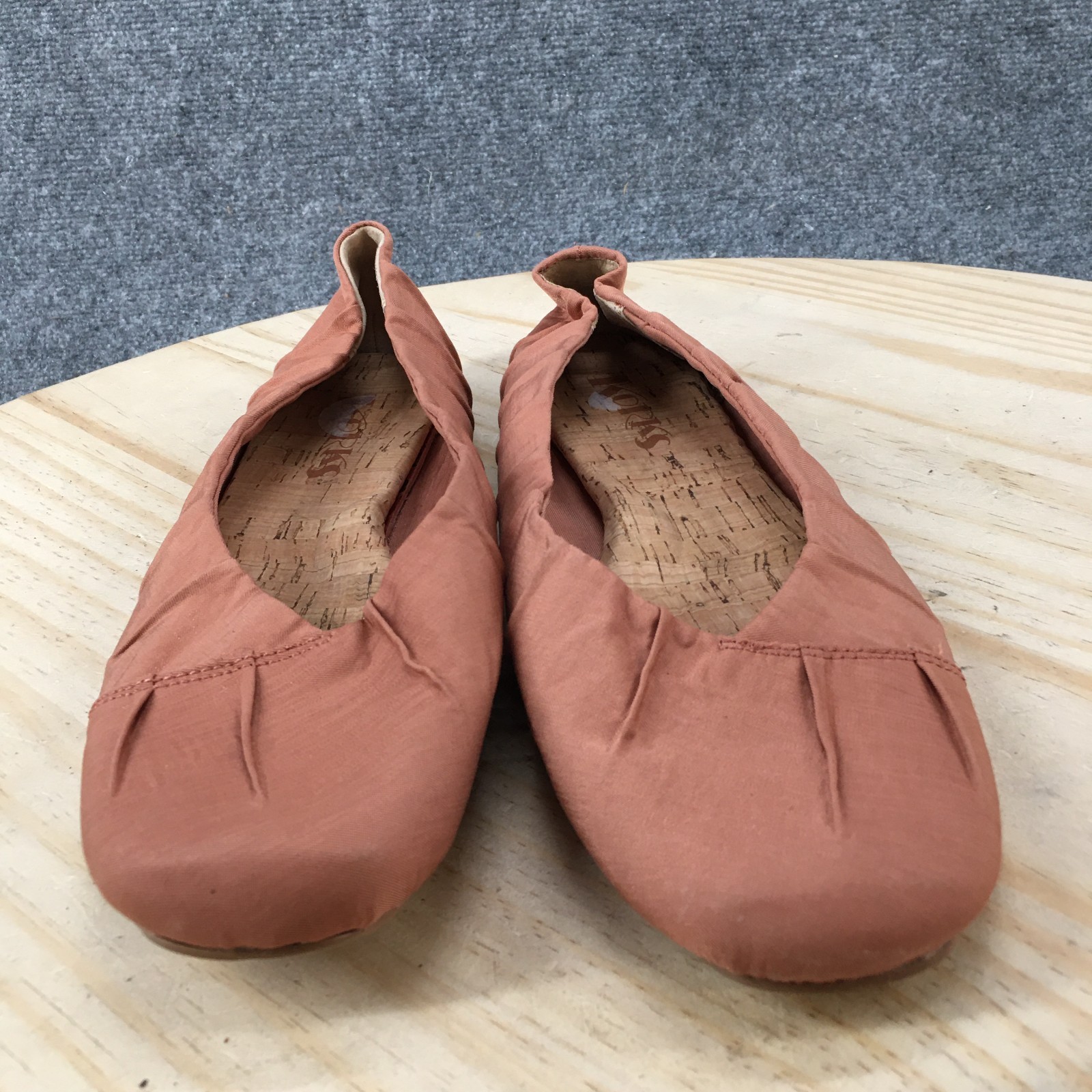Korks Shoes Womens 7.5 M Ballet Flats Orange Fabric Slip On Fabric Comfort