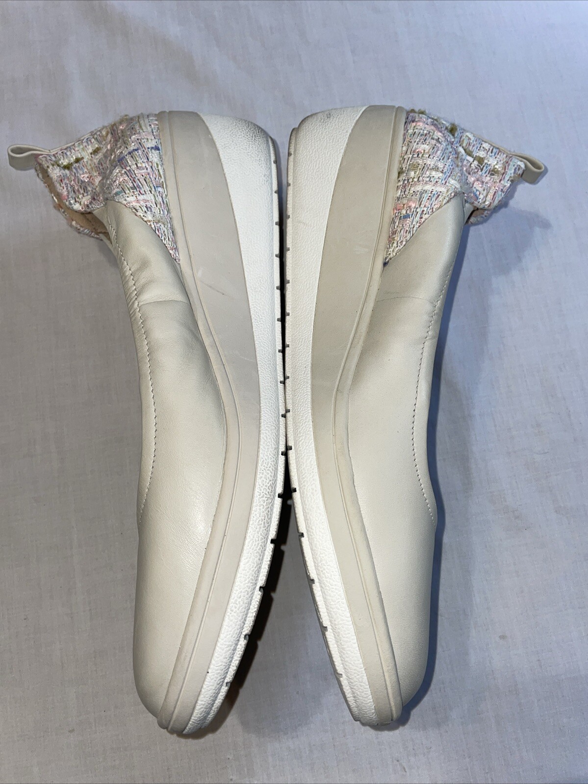 Vionic Wedge Womens Comfort Shoes Size 11 M Beige Leather Workwear Outdoors