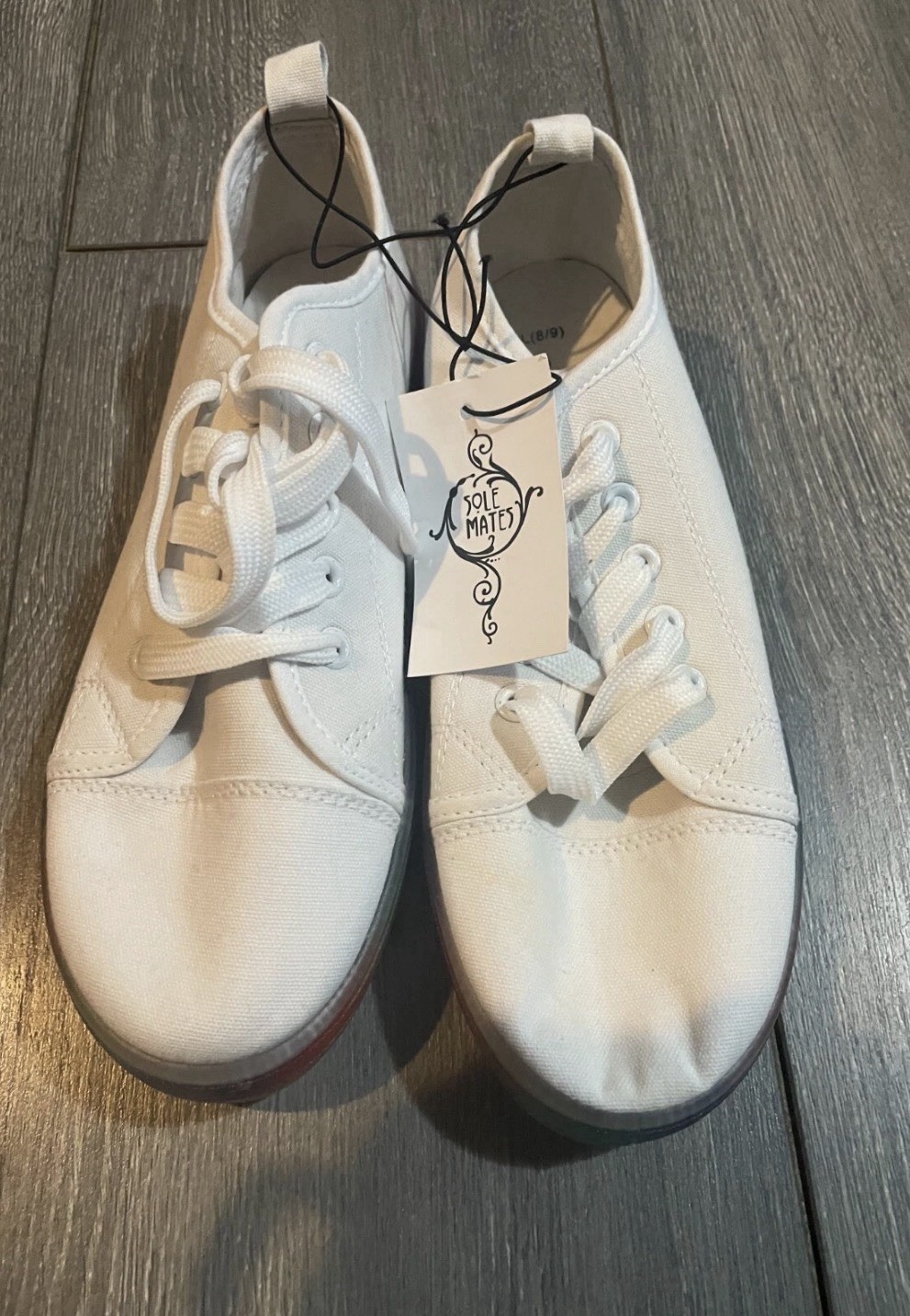 NWT Sole Mates Womens Size 7 / 8 Sneakers White with Rainbow Sole Summer Shoe