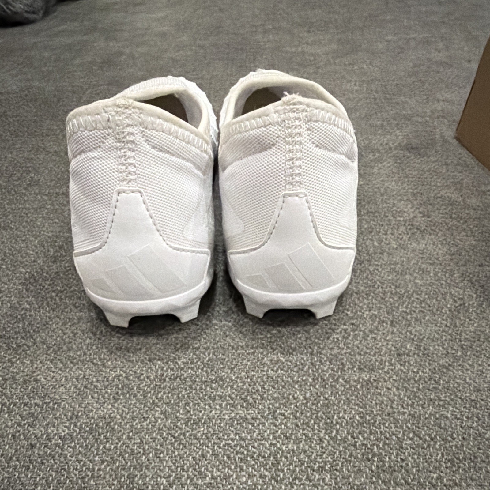 adidas Predator Accuracy.3 Laceless Football Cleats White WUS 4.5. Worn once