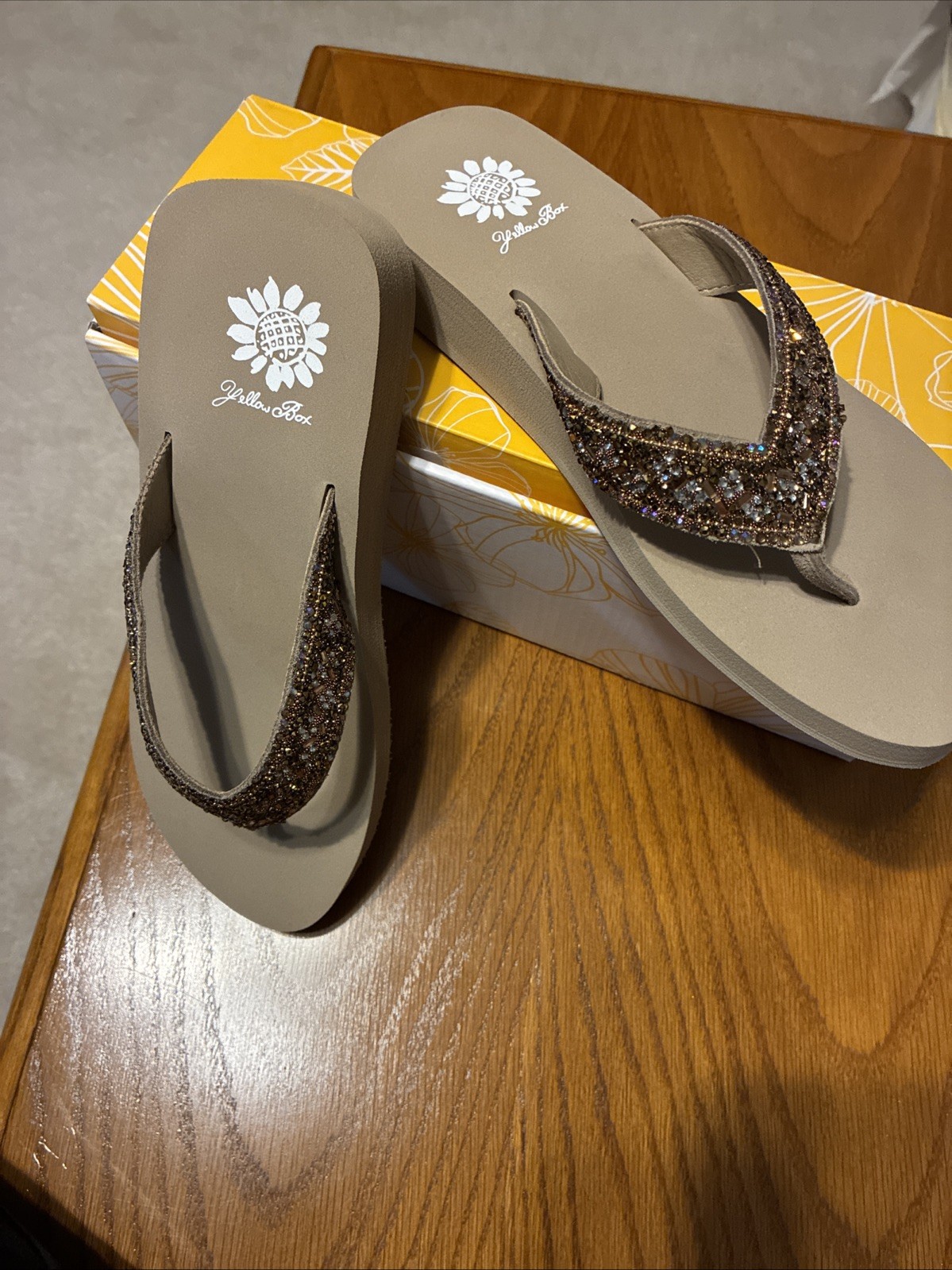 Yellow Box Beige Beaded Rhinestone Wedge Thong Women’s Sandals Synthetic 6.5 New