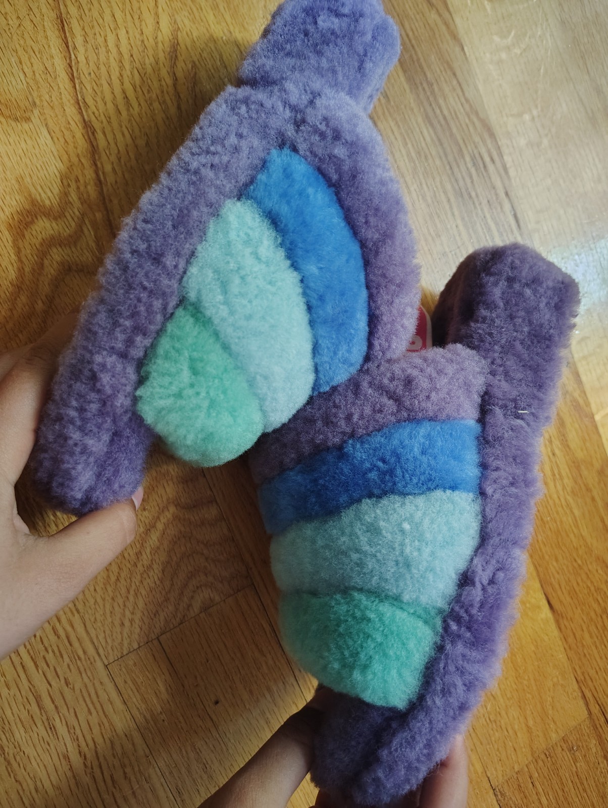 UGG Fluff Yeah Purple Slide Sheepskin Slipper Sandal, Size US 7, Worn Once