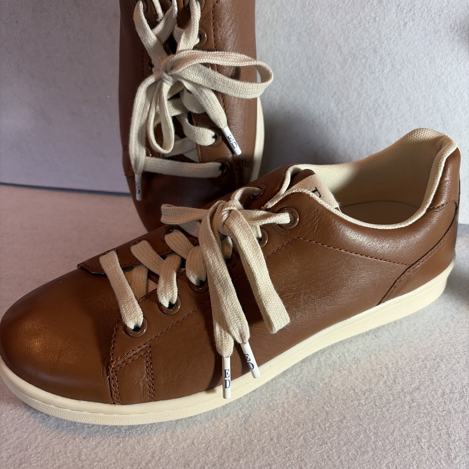 ED Ellen Degeneres Leather Chapala Lace Up Sneakers Brown 8.5M -NEW