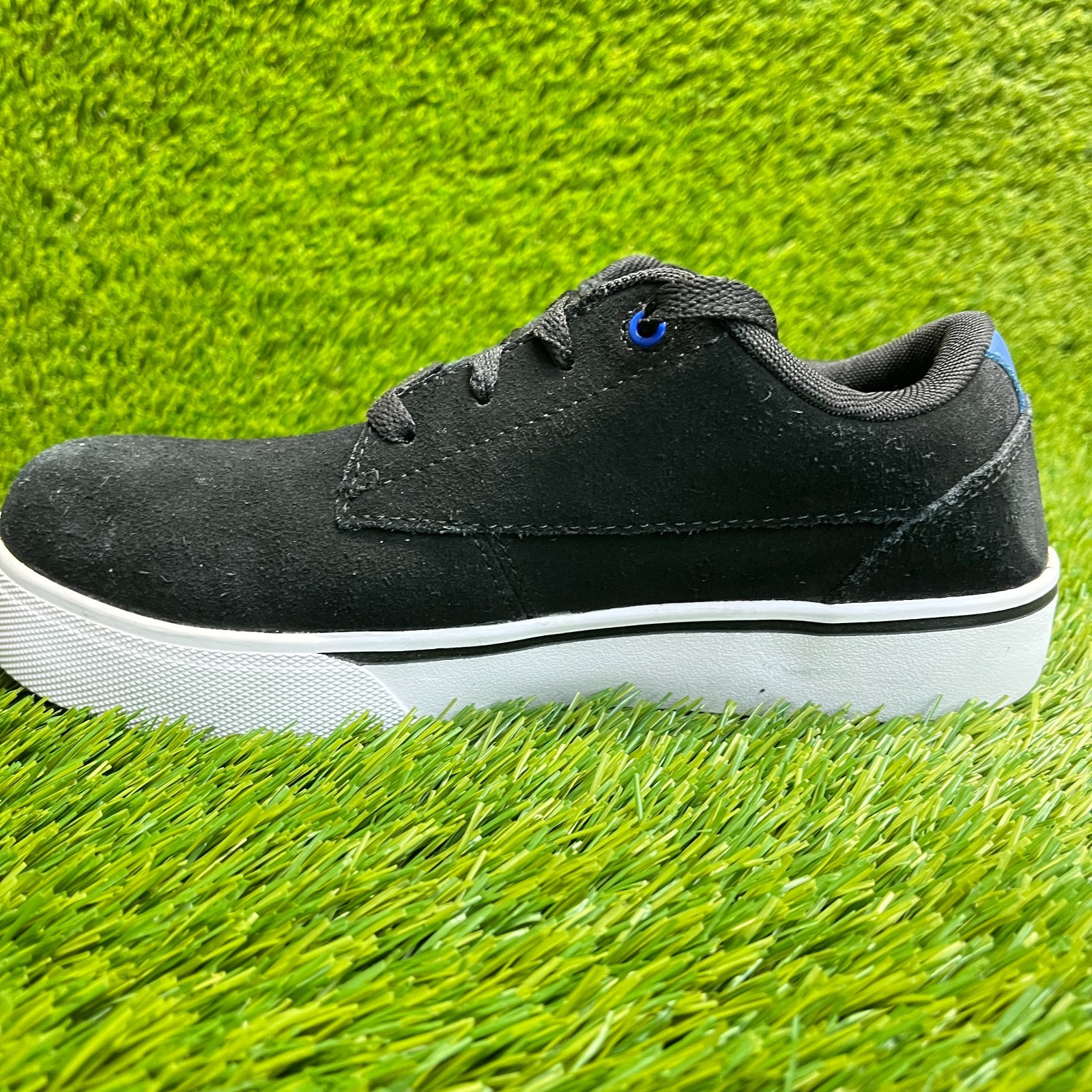 Volcom True Womens Size 7 Black White Blue Leather Composite Toe Work Shoes