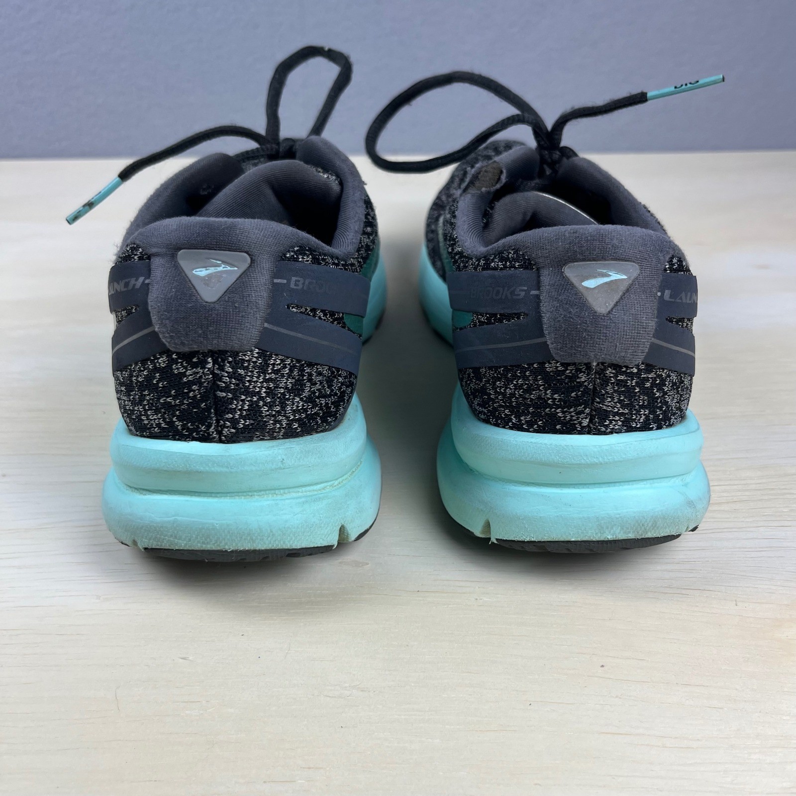 Brooks Launch 4 Womens Running Shoes Black Teal Knit Athletic 1202341B081