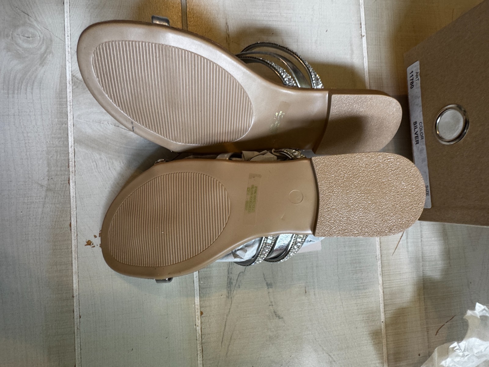 Mariella made in Italy silver strappy sandals size 7.5 NWB women’s