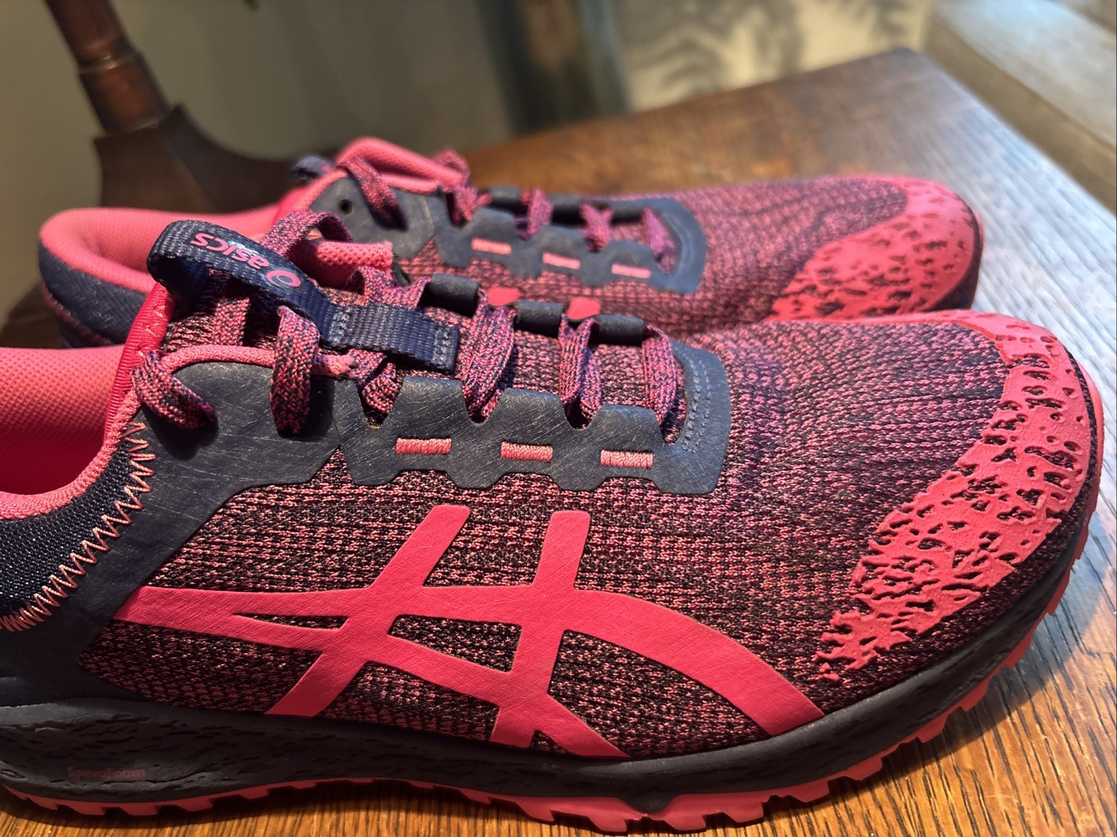 ASICS Alpine XT Women’s size 8.5 Athletic Running Sneakers Pink Navy