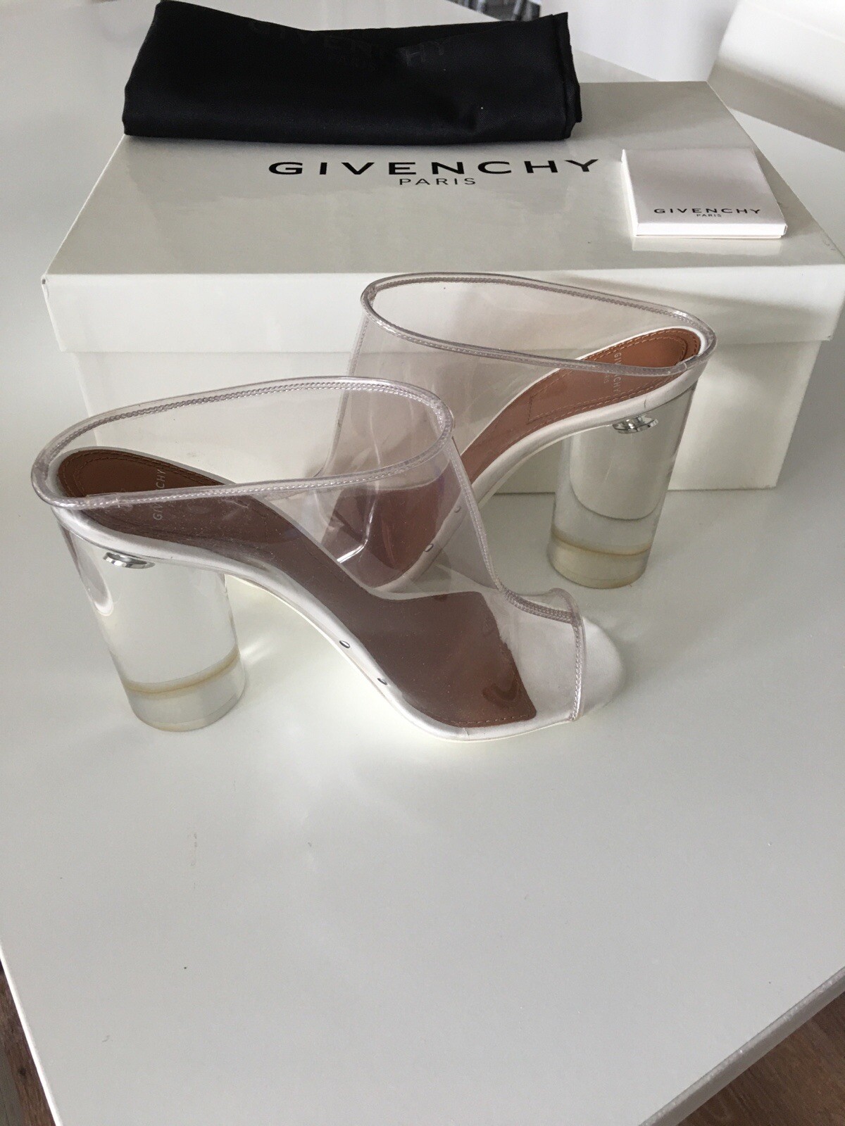NWT GIVENCHY PVC PLEXIGLAS TRANSPARENT MULE HEEL SHOES SIZE IT 36 US 6
