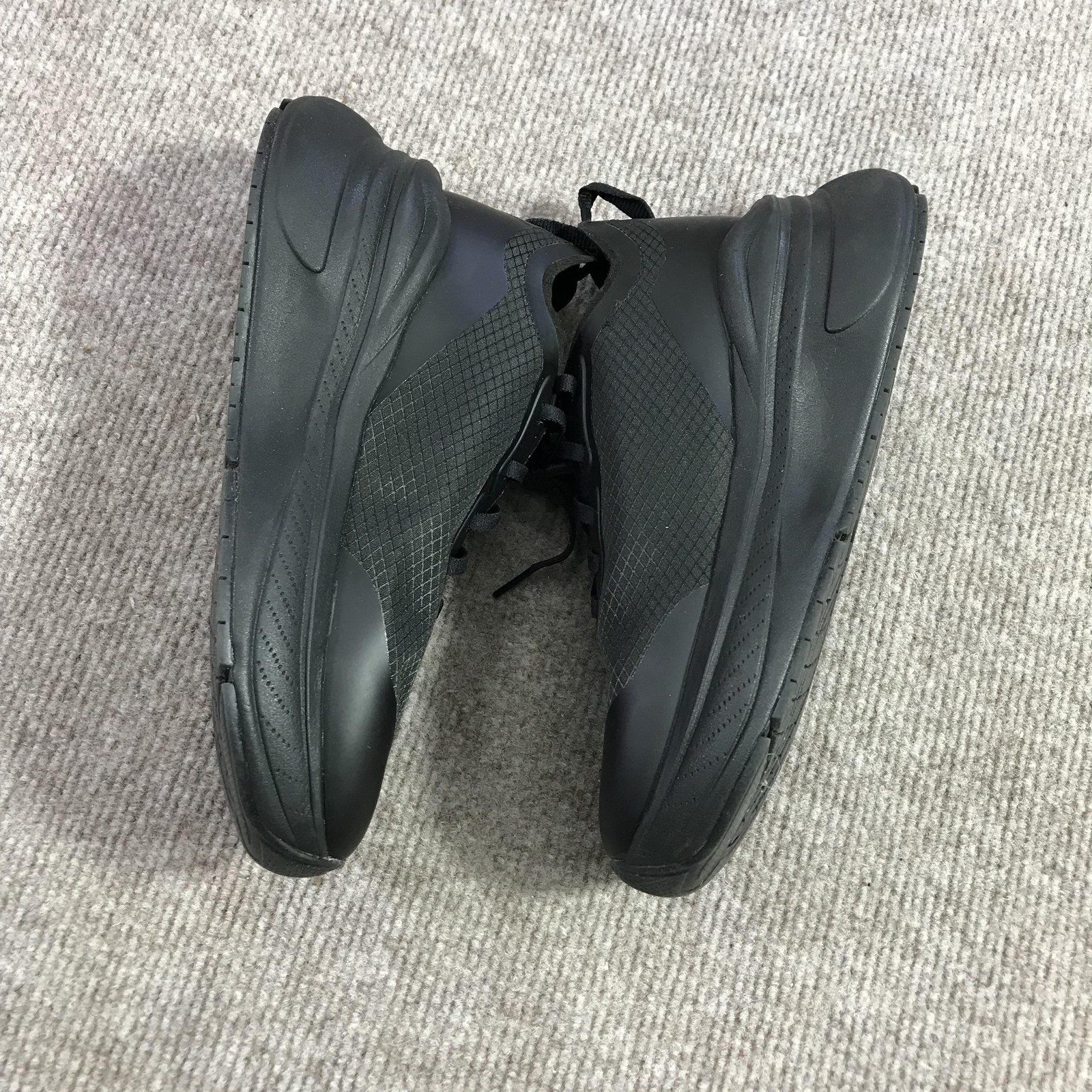 Clove Shoes Womens Size 6.5 Black Slip Resistant Nursing Work Sneakers Comfort