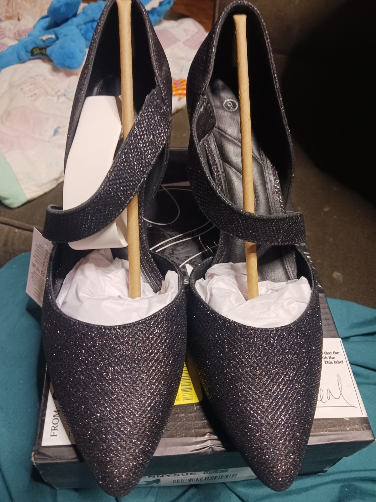 NWT MySoft Pennysue Womens Heels. Size 9. Sparkly Black