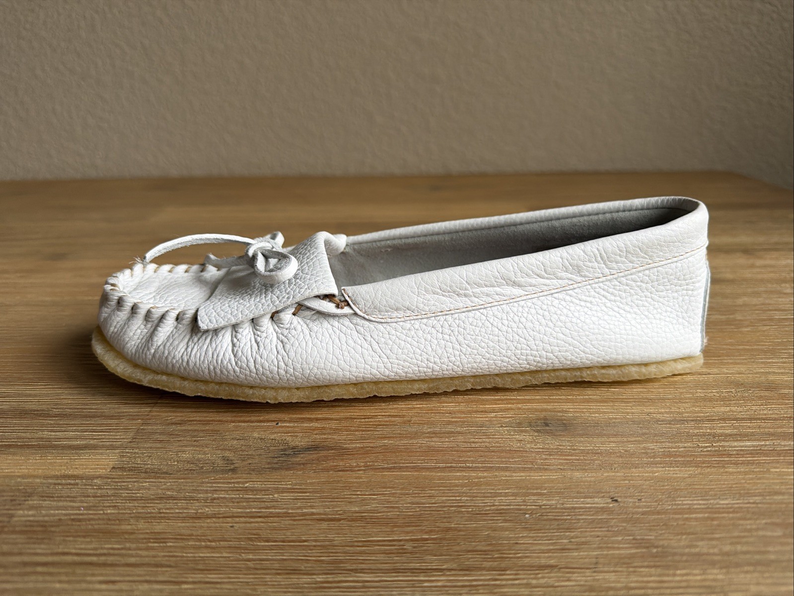 J Crew Soft Unlined Leather Loafer Moccasins Loafers Ivory White Women’s Size 9
