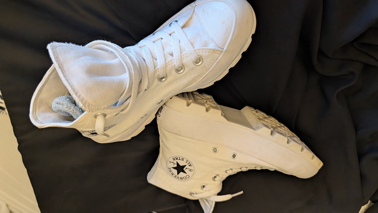 Converse Chuck Taylor All Star Lugged combat style High Top Canvas White 565902C
