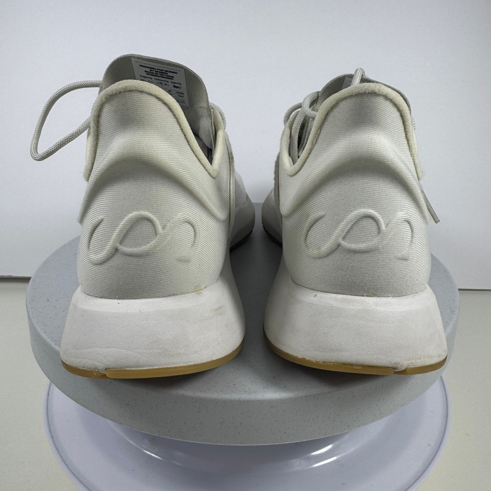 Saysh One Women’s White Jacquard Microsuede Sneakers Allyson Felix Size US 5.5