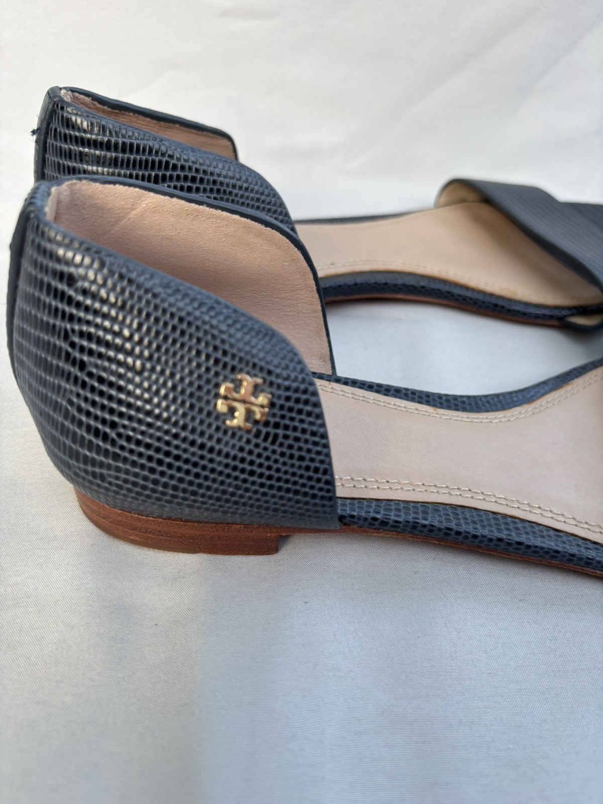 TORY BURCH Savannah Embossed Lizard Leather Sandals Sz 8 Navy Blue Flat Slip On