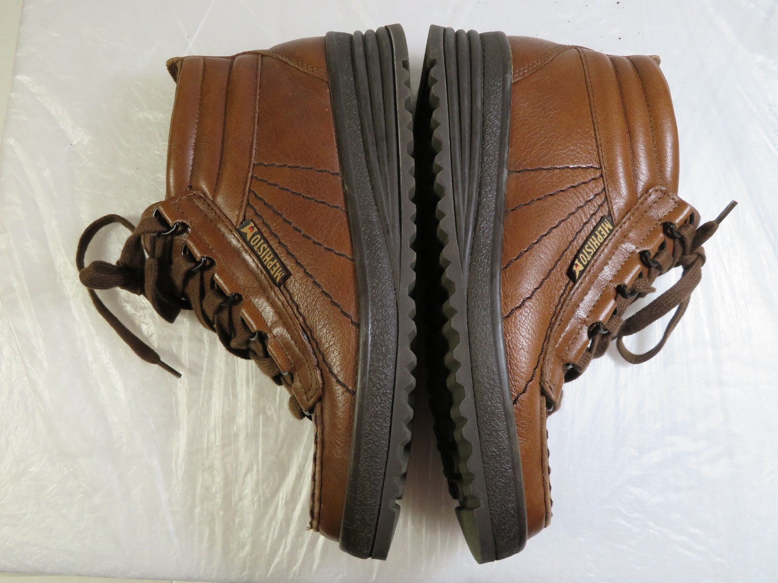 Mephisto trampolins cruiser Beauty NWOT Women’s walk trail Boots size 6M $355