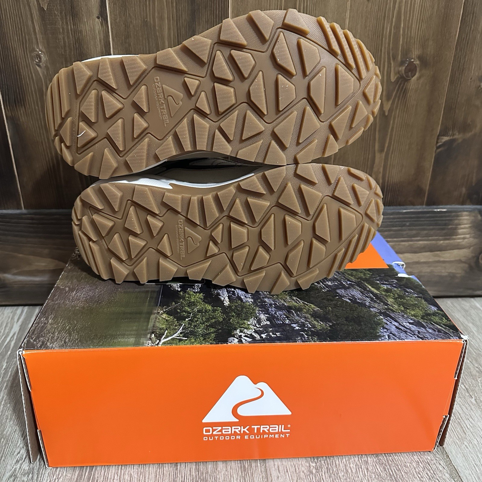 Ozark Trail Waterproof Hiking Sneaker Shoes W OT WP HIKE LOW Beige Size 6 12