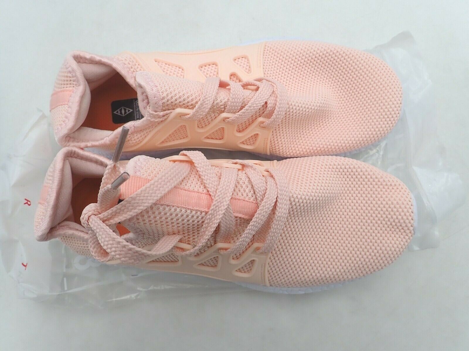 Feetmat Women’s Running Shoes Lightweight Non Slip Mesh Sneakers Size 9 Pink