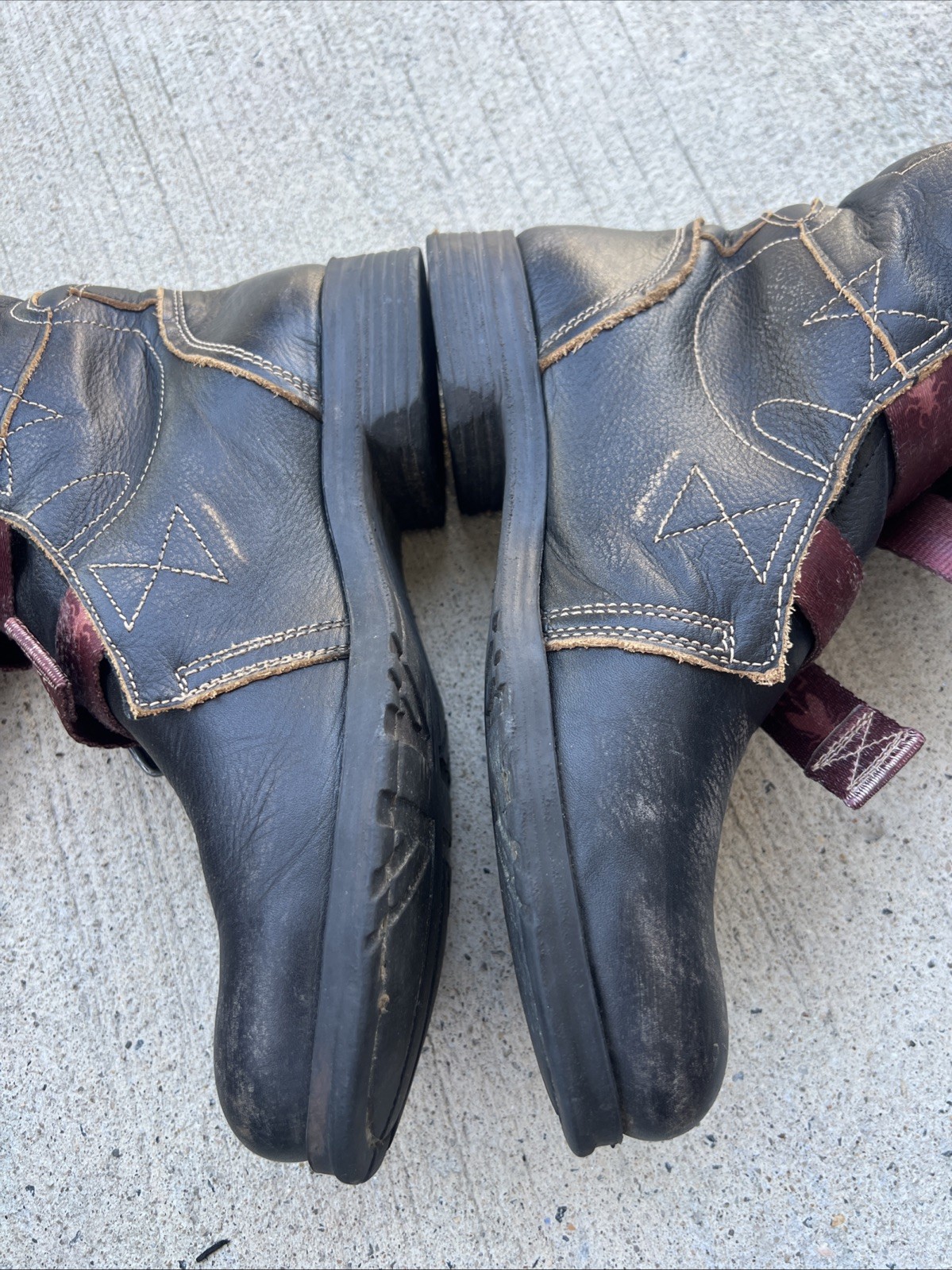 Women’s Fly London Black leather boots size not marked ( heel-toe 11″ )