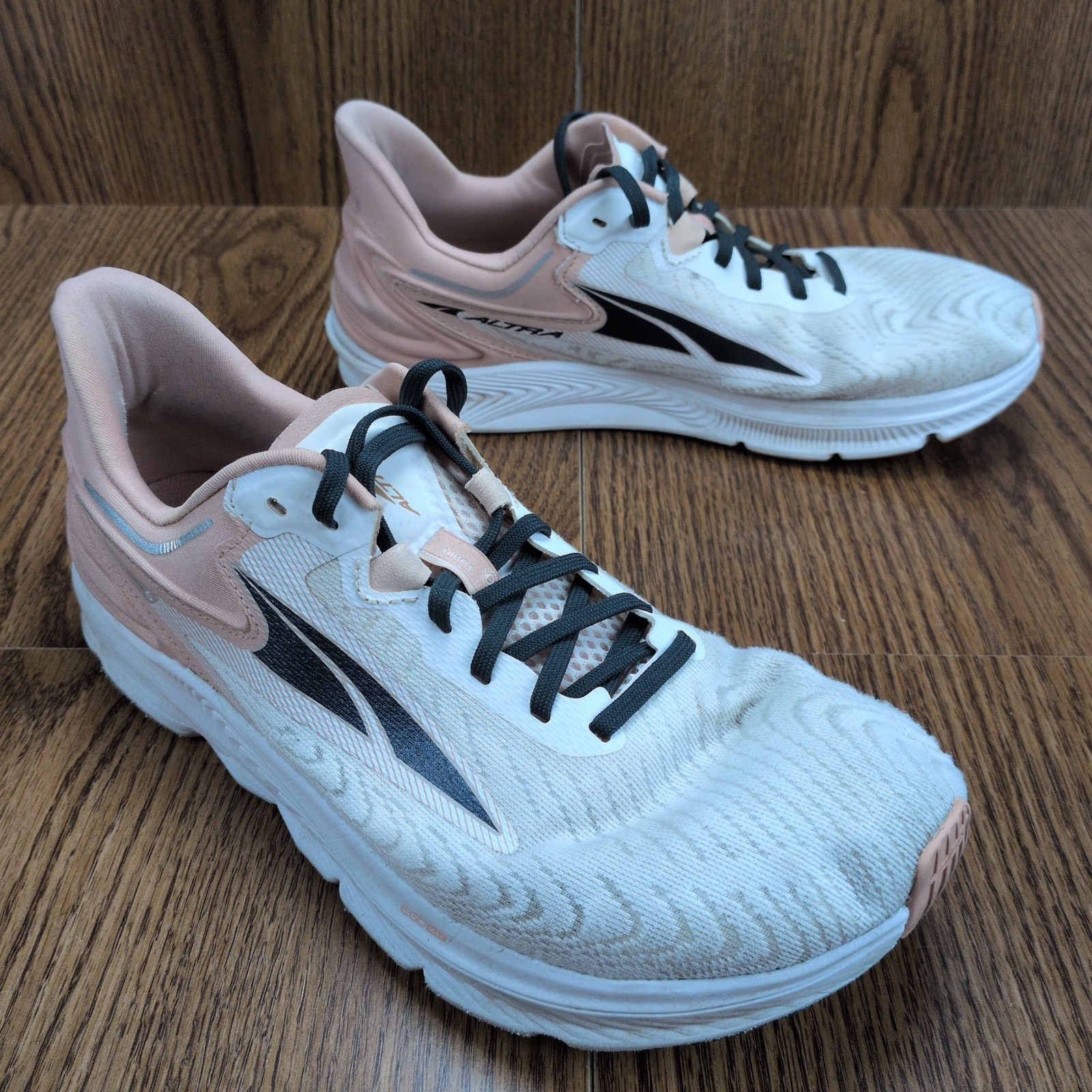 Altra Torin 6 Women’s Size 10 Pink Peach AL0A7R78110 Athletic Running Shoes