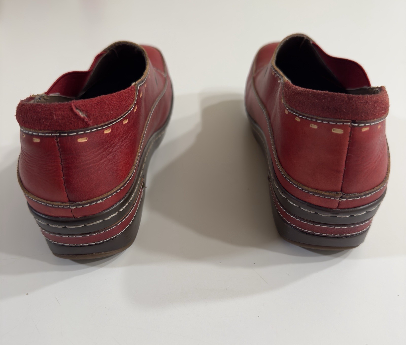 Spring Step L’Artiste Burbank Clogs Red Embossed Leather Women’s Sz 38