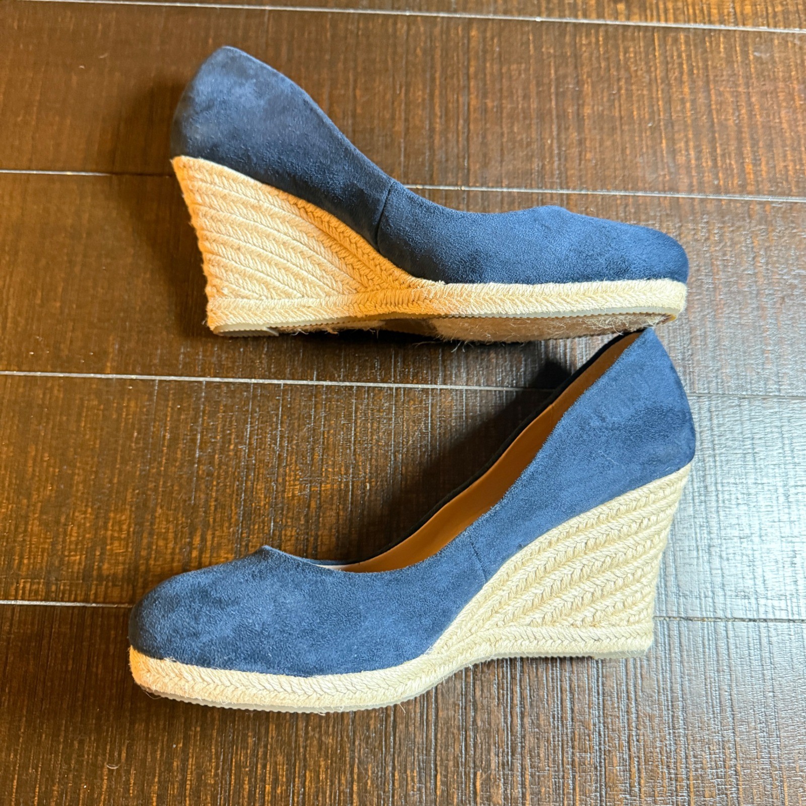 Charles David Simple Espadrille Wedge Pumps Women 10M Vegan Blue Suede Shoes