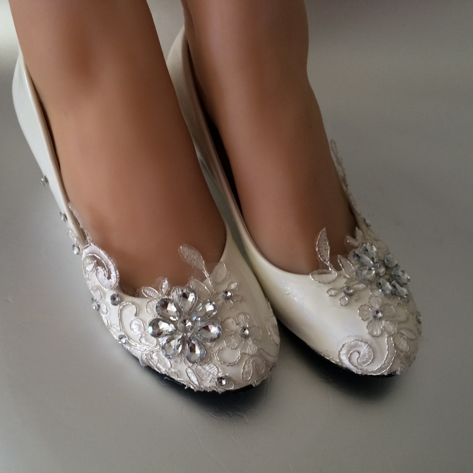 su.cheny- Lace white ivory crystal flats low high heel pump Wedding Bridal shoes