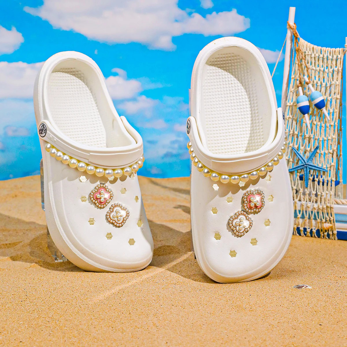 Ladies’ Clogs Outdoor and Indoor, Lightweight Two-way Wear Garden Shoes