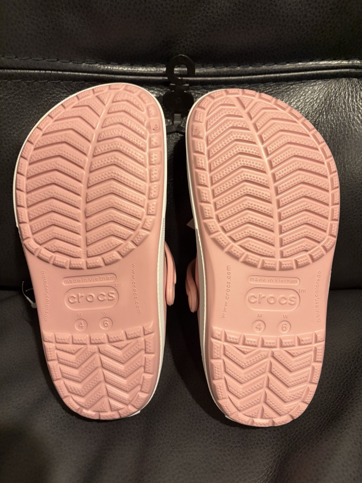 Crocs Lt Pink Women’s 6 Men’s 4 Baya Band Classic Comfort Clogg Slingback Shoes