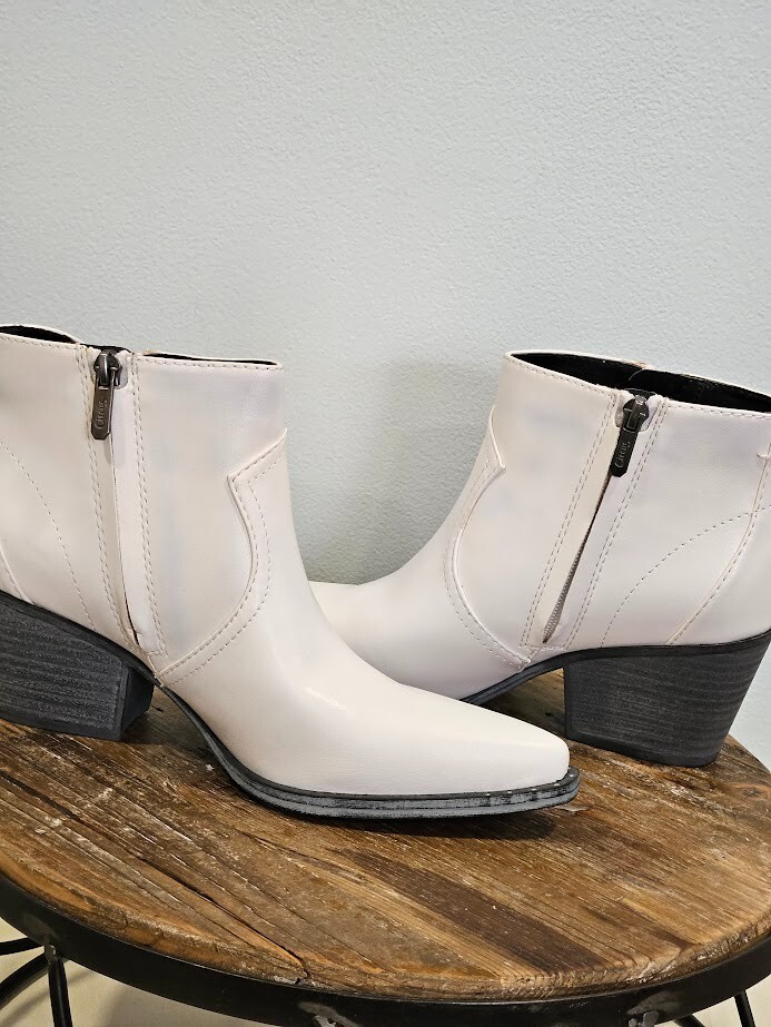 Circus by Sam Edelman White Whistler Ankle Boots Size 7 Chic City College Dance