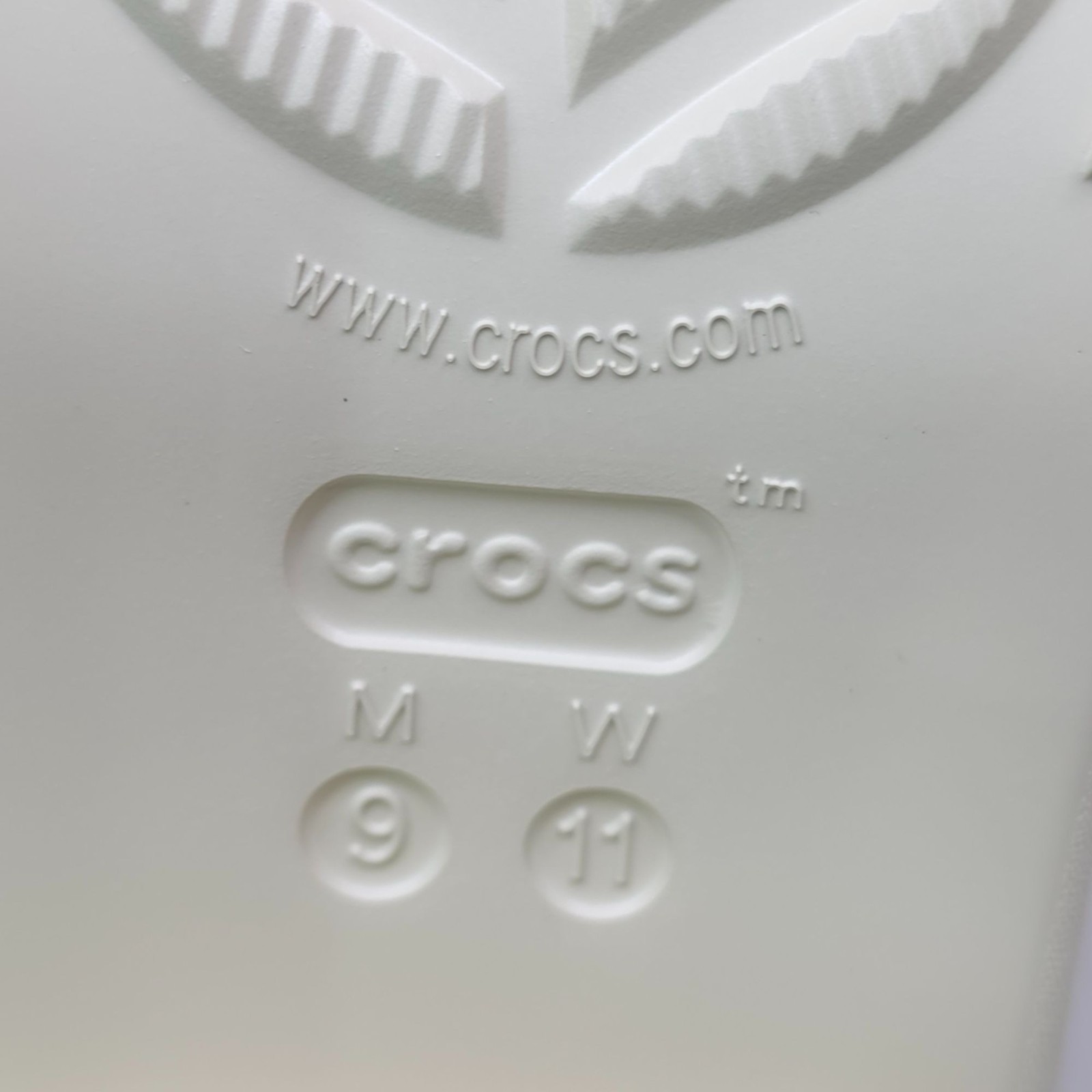 Crocs Siren Clog M9/W11 Cream Platform Slip-On Shoes 3 1/2″ Heel